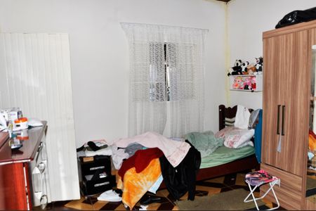 Casa à venda com 250m², 2 quartos e 3 vagas Casa à venda com 250m², 2 quartos e 3 vagasQuarto 1