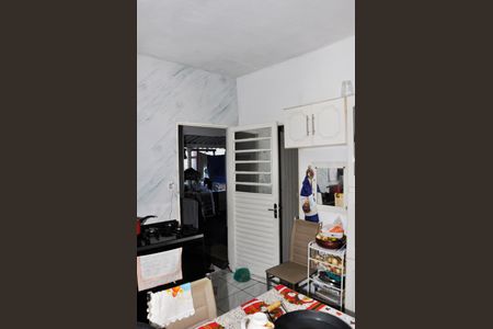 Casa à venda com 250m², 2 quartos e 3 vagas Casa à venda com 250m², 2 quartos e 3 vagasCozinha