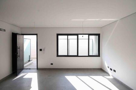 Casa de condomínio à venda com 154m², 2 quartos e 2 vagas Casa de condomínio à venda com 154m², 2 quartos e 2 vagasSala