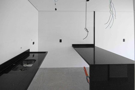 Casa de condomínio à venda com 154m², 3 quartos e 2 vagasCozinha