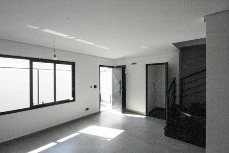 Casa de condomínio à venda com 154m², 3 quartos e 2 vagasSala