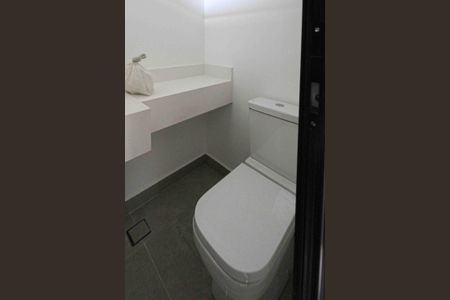 Casa de condomínio à venda com 154m², 3 quartos e 2 vagasLavabo