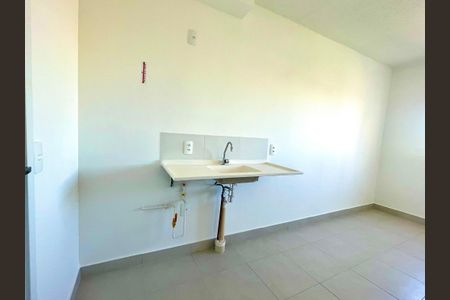 Apartamento para alugar com 32m², 2 quartos e sem vaga Apartamento para alugar com 32m², 2 quartos e sem vagaCozinha