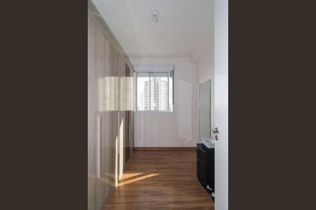 Apartamento à venda com 43m², 2 quartos e 1 vagaQuarto 2