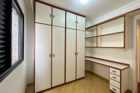 Apartamento à venda com 99m², 3 quartos e 3 vagas Apartamento à venda com 99m², 3 quartos e 3 vagasQuarto 1