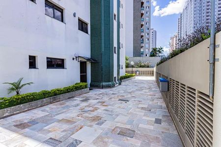 Apartamento à venda com 99m², 3 quartos e 3 vagas Apartamento à venda com 99m², 3 quartos e 3 vagasÁrea comum