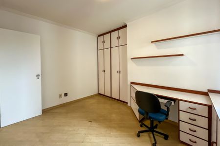 Apartamento à venda com 99m², 3 quartos e 3 vagas Apartamento à venda com 99m², 3 quartos e 3 vagasQuarto 2