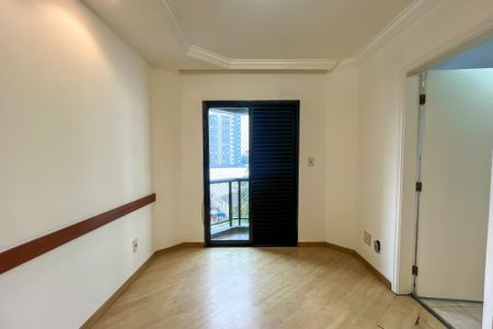 Apartamento à venda com 99m², 3 quartos e 3 vagas Apartamento à venda com 99m², 3 quartos e 3 vagasSuíte