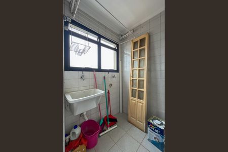 Apartamento à venda com 99m², 3 quartos e 3 vagas Apartamento à venda com 99m², 3 quartos e 3 vagasÁrea de Serviço