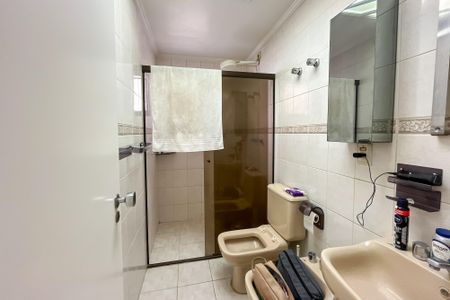 Apartamento à venda com 99m², 3 quartos e 3 vagas Apartamento à venda com 99m², 3 quartos e 3 vagasBanheiro Corredor