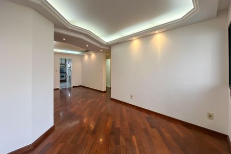 Apartamento à venda com 99m², 3 quartos e 3 vagas Apartamento à venda com 99m², 3 quartos e 3 vagasSala