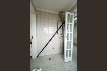 Apartamento à venda com 99m², 3 quartos e 3 vagas Apartamento à venda com 99m², 3 quartos e 3 vagasÁrea de Serviço