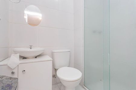 Banheiro da Suíte de apartamento para alugar com 3 quartos, 67m² em Jardim Celeste, São Paulo