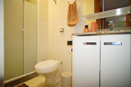 Apartamento à venda com 99m², 3 quartos e 2 vagasBanheiro Corredor