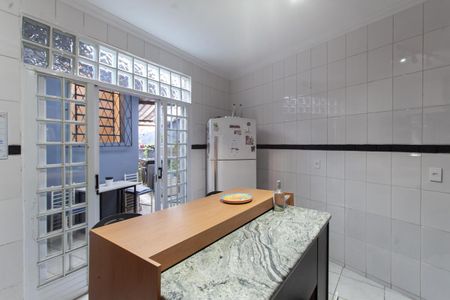 Casa à venda com 402m², 9 quartos e 3 vagasCozinha da Casa 1