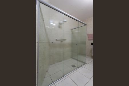 Casa à venda com 402m², 9 quartos e 3 vagasBanheiro Social 1 da Casa 2 