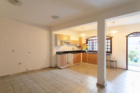 Casa à venda com 402m², 9 quartos e 3 vagasCASA 3 - Cozinha