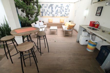 Casa para alugar com 130m², 3 quartos e 2 vagasQuintal