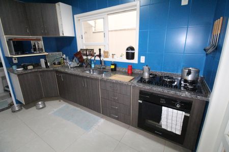 Casa para alugar com 130m², 3 quartos e 2 vagasCozinha