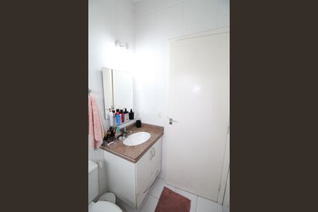 Casa para alugar com 130m², 3 quartos e 2 vagasBanheiro 2