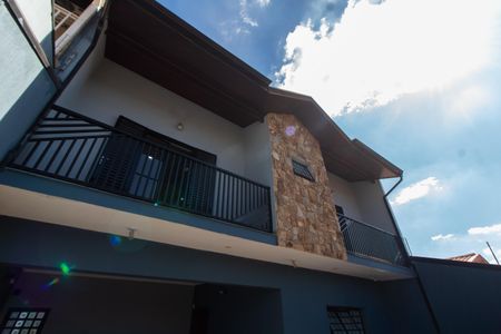 Casa à venda com 240m², 3 quartos e 4 vagasÁrea comum