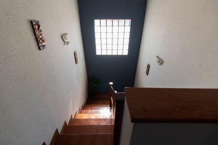 Casa à venda com 240m², 3 quartos e 4 vagasCorredor