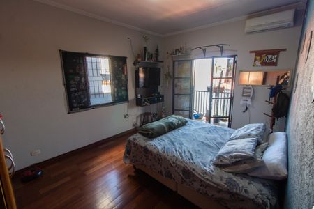 Casa à venda com 240m², 3 quartos e 4 vagasQuarto 2