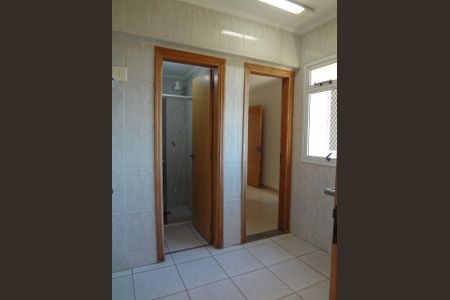 Apartamento para alugar com 150m², 4 quartos e 3 vagas
