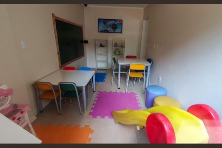 Apartamento para alugar com 150m², 4 quartos e 3 vagas