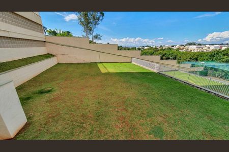 Apartamento para alugar com 150m², 4 quartos e 3 vagas
