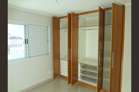 Apartamento para alugar com 150m², 4 quartos e 3 vagas
