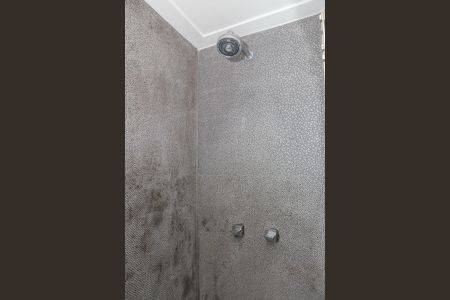 Apartamento à venda com 180m², 3 quartos e 3 vagas Apartamento à venda com 180m², 3 quartos e 3 vagasBanheiro da Suíte 1