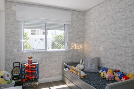 Apartamento à venda com 180m², 3 quartos e 3 vagas Apartamento à venda com 180m², 3 quartos e 3 vagasSuíte 2