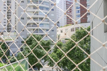 Apartamento à venda com 180m², 3 quartos e 3 vagas Apartamento à venda com 180m², 3 quartos e 3 vagasVista da Suíte 3