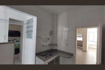 Apartamento à venda com 66m², 2 quartos e sem vaga