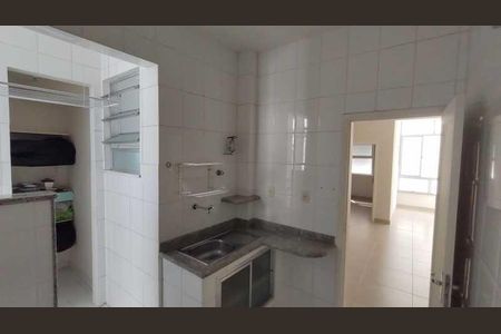 Apartamento à venda com 66m², 2 quartos e sem vaga