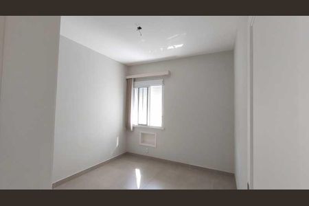 Apartamento à venda com 66m², 2 quartos e sem vaga