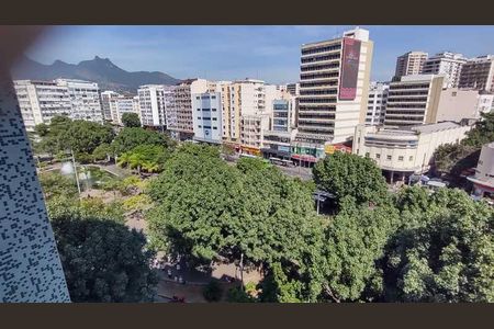 Apartamento à venda com 66m², 2 quartos e sem vaga