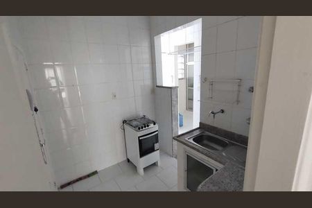 Apartamento à venda com 66m², 2 quartos e sem vaga