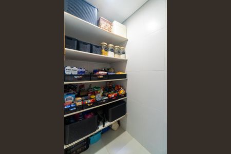 Casa à venda com 290m², 4 quartos e 4 vagasDespensa