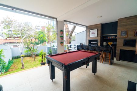 Casa à venda com 290m², 4 quartos e 4 vagasÁrea comum - Churrasqueira