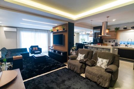 Sala/Cozinha de casa à venda com 4 quartos, 290m² em Vila Nova Caledonia, São Paulo