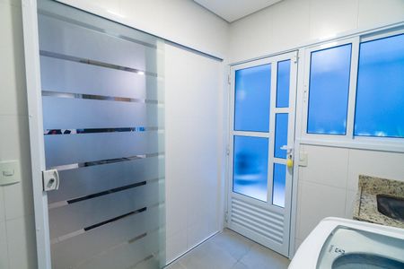 Casa à venda com 290m², 4 quartos e 4 vagasÁrea de Serviço