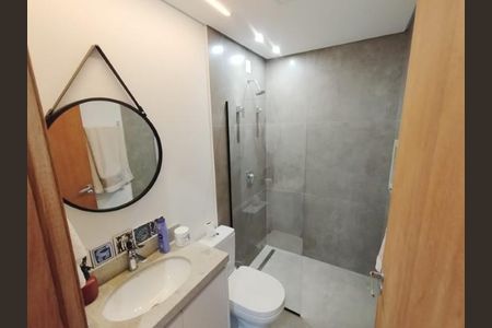 Casa à venda com 129m², 3 quartos e 1 vaga