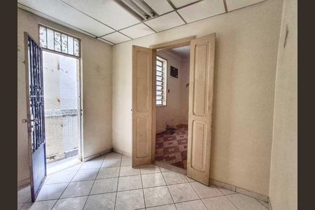 Casa à venda com 362m², 4 quartos e 2 vagas