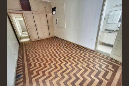 Casa à venda com 362m², 4 quartos e 2 vagas