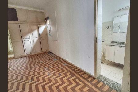 Casa à venda com 362m², 4 quartos e 2 vagas