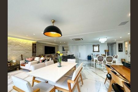 Apartamento à venda com 3 quartos, 222m² em Campo Belo, São Paulo