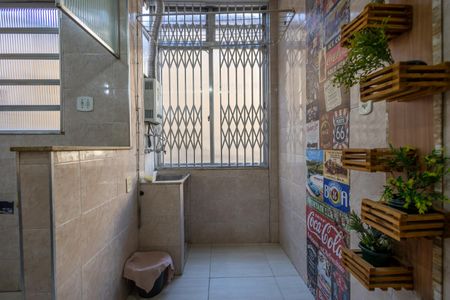Apartamento à venda com 57m², 3 quartos e sem vagaÁrea de Serviço