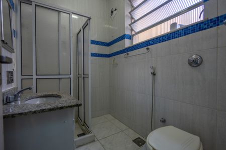 Apartamento à venda com 57m², 3 quartos e sem vagaBanheiro